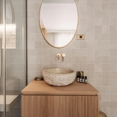 Highstay - Luxury Serviced - North Marais 1