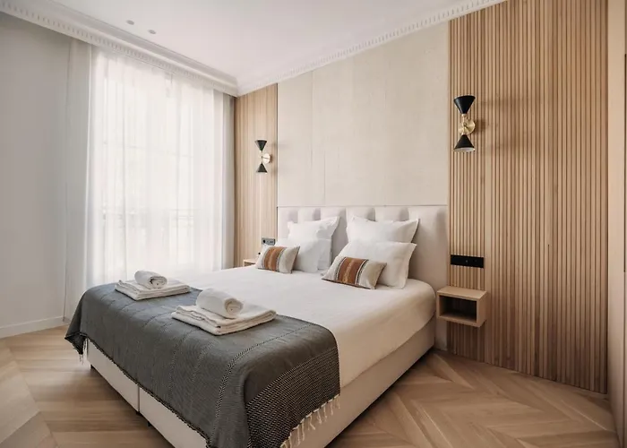 Highstay - Luxury Serviced - North Marais 1