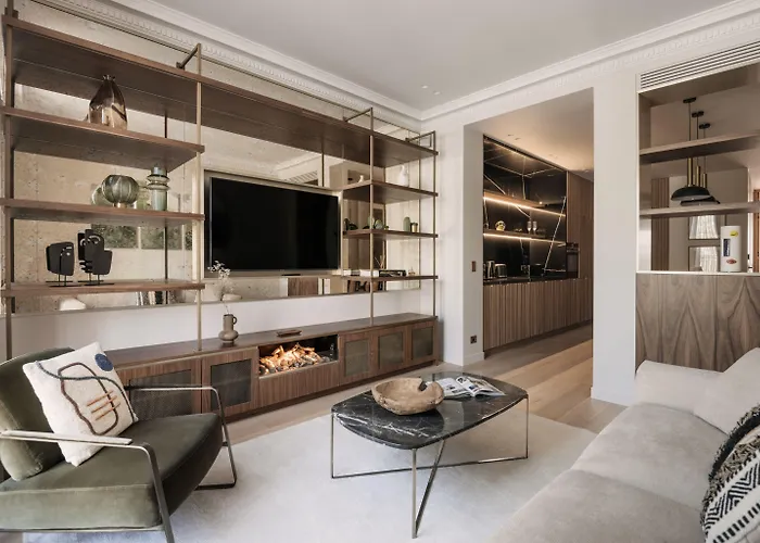 Highstay - Luxury Serviced - North Marais 1