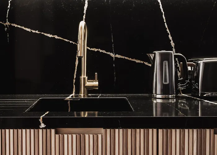 Highstay - Luxury Serviced - North Marais 1