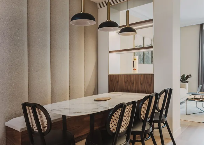 Highstay - Luxury Serviced - North Marais 1