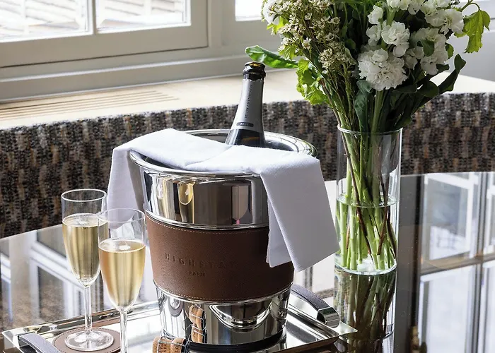 Highstay - Luxury Serviced - North Marais 1