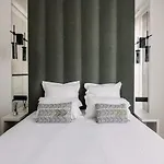 Apartament Highstay - Luxury Serviced - North Marais 1 Paryż